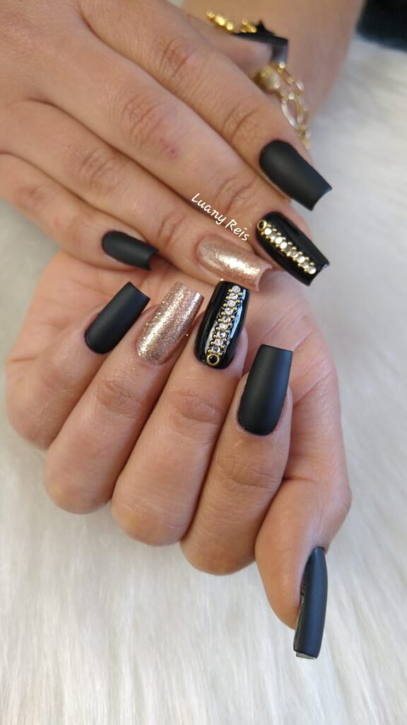 Imagem da galeria do Curso Alongamentos de Unhas — exemplo 13